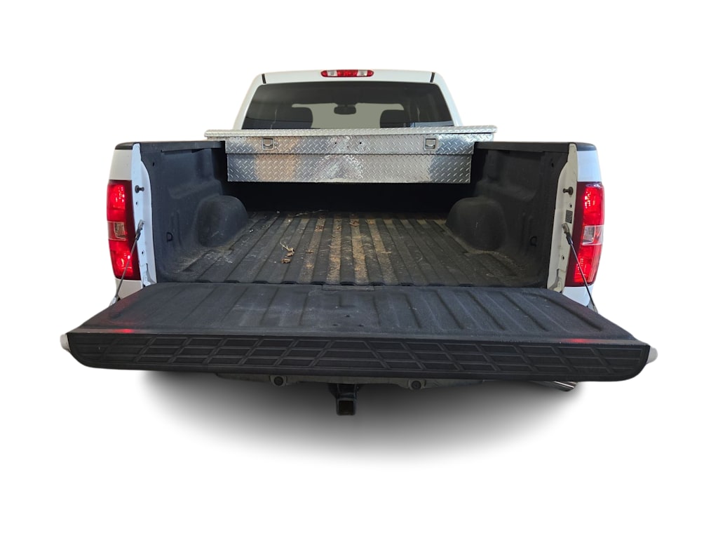 Thumbnail: 2011 Chevrolet Silverado 1500 - 16
