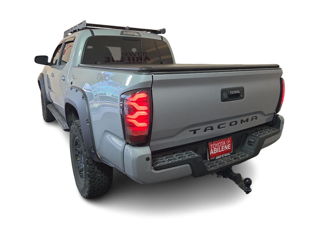 Thumbnail: 2019 Toyota Tacoma - 4