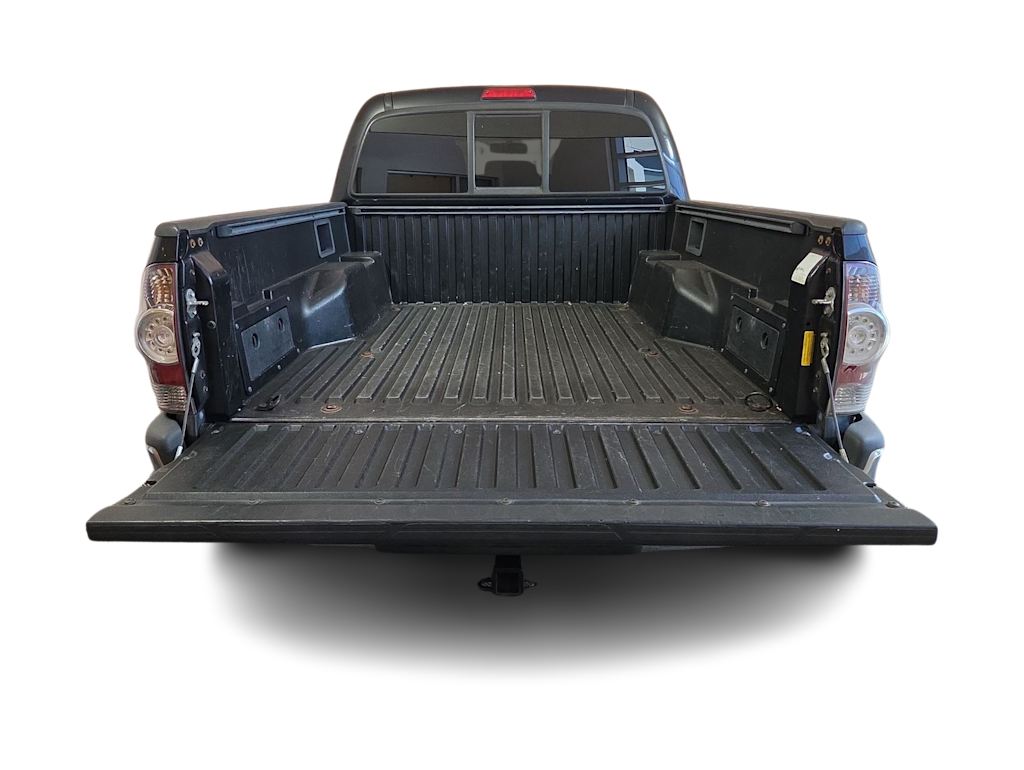 Thumbnail: 2010 Toyota Tacoma - 14