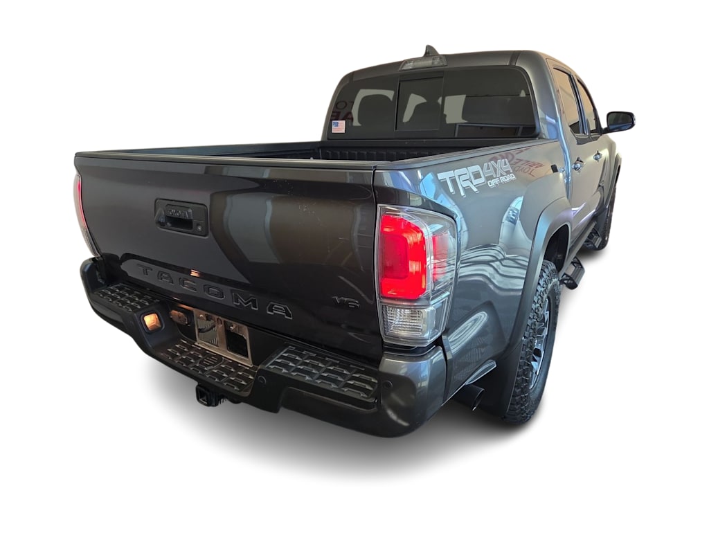 Thumbnail: 2023 Toyota Tacoma - 19