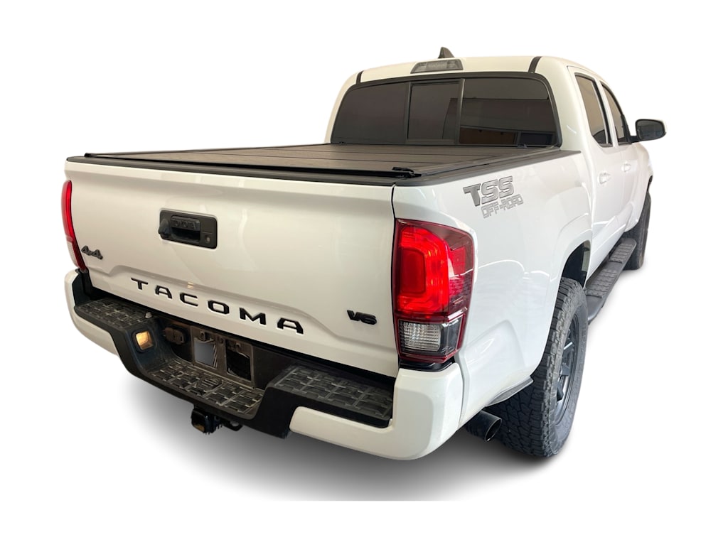Thumbnail: 2023 Toyota Tacoma - 19