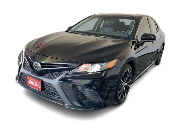 Used 2019 Toyota Camry SE with VIN 4T1B11HK4KU274844 for sale in Medford, OR