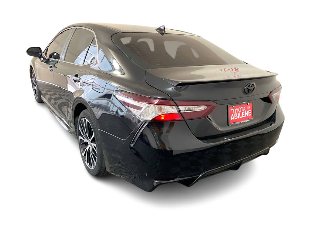 Thumbnail: 2020 Toyota Camry - 4