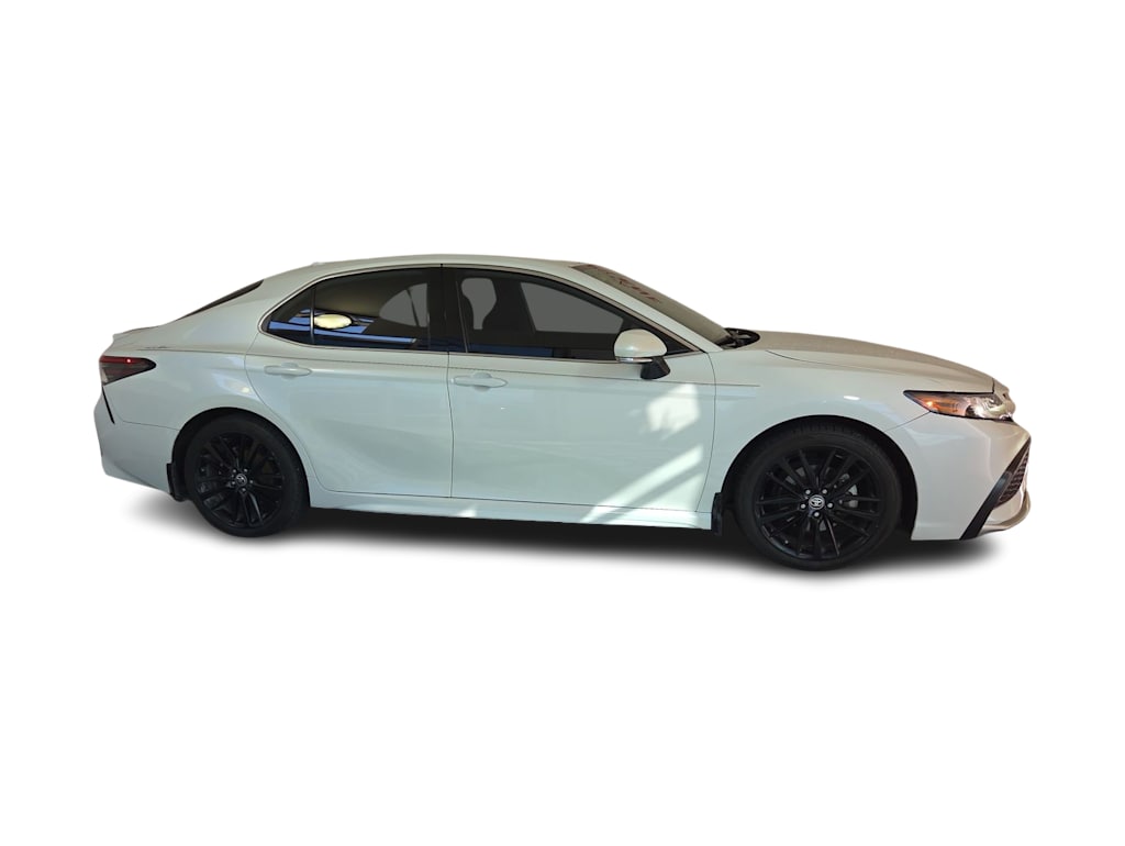 Thumbnail: 2022 Toyota Camry - 19