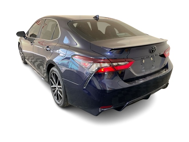 2022 Toyota Camry SE 4