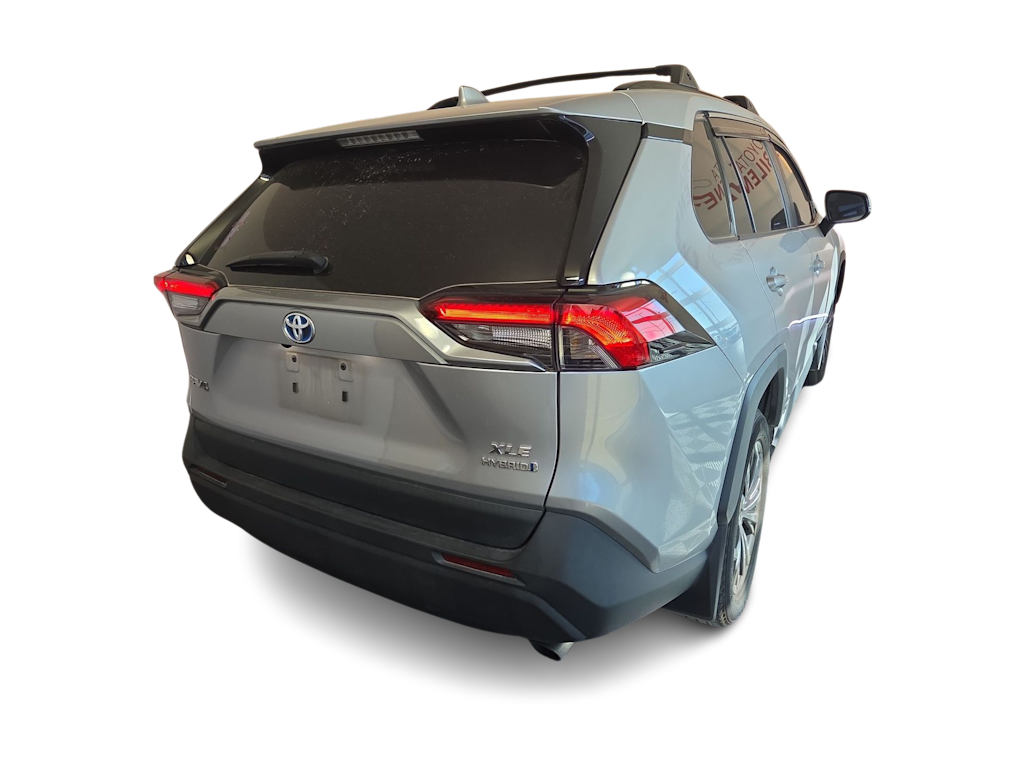 Thumbnail: 2023 Toyota RAV4 - 21