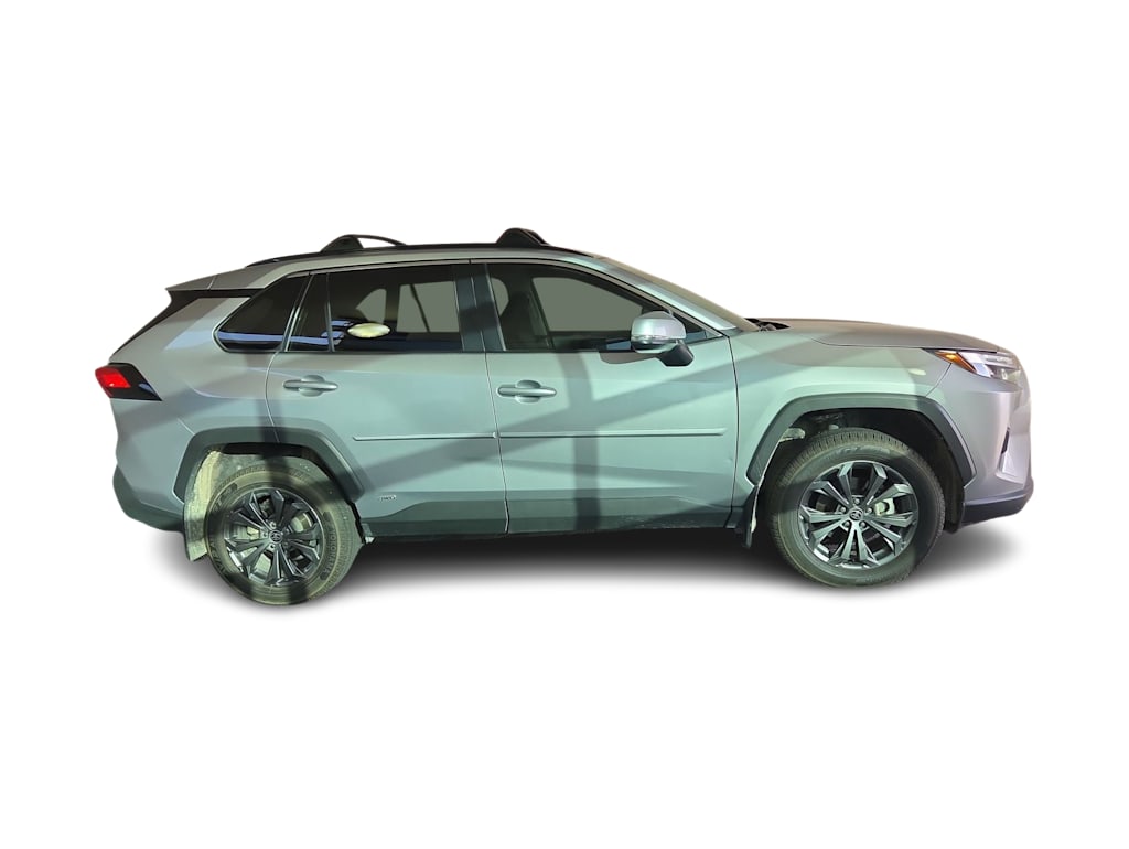 Thumbnail: 2022 Toyota RAV4 - 18