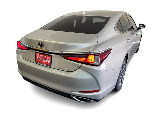 2022 Lexus ES 350 17