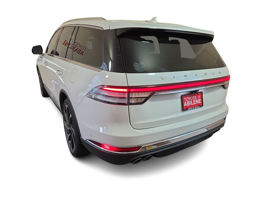 Thumbnail: 2020 Lincoln Aviator - 4