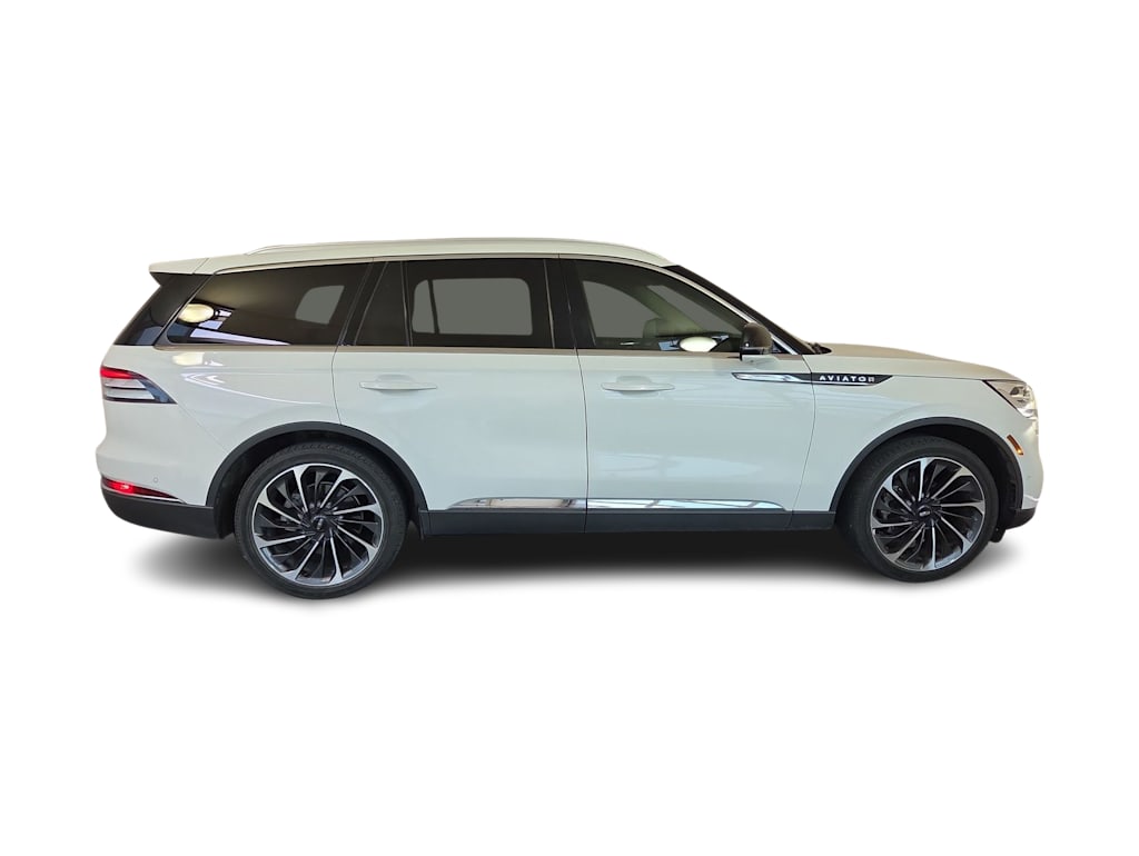 Thumbnail: 2020 Lincoln Aviator - 21