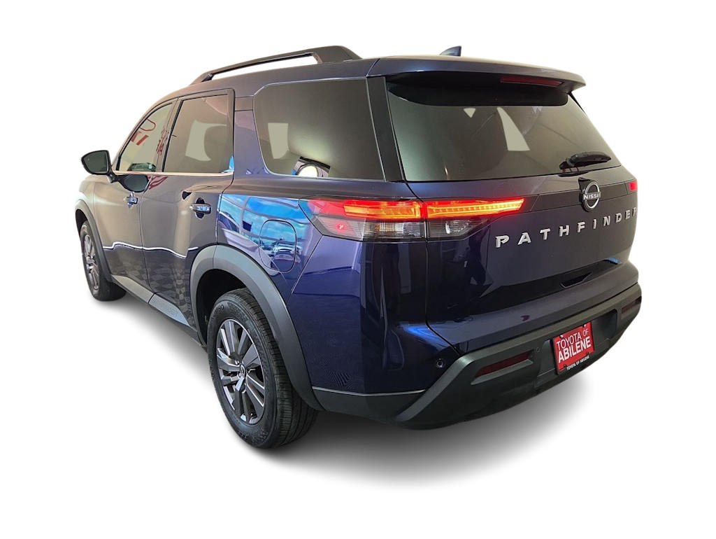 Thumbnail: 2025 Nissan Pathfinder - 4