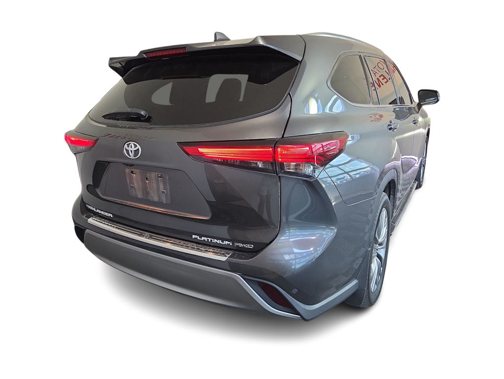 Thumbnail: 2021 Toyota Highlander - 19