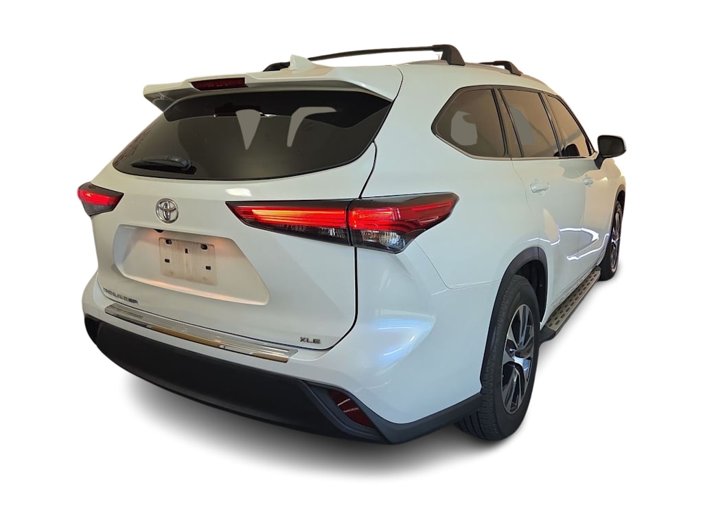 Thumbnail: 2021 Toyota Highlander - 19