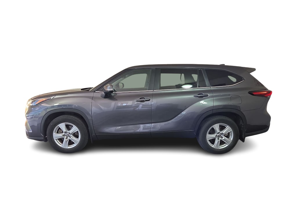 Thumbnail: 2024 Toyota Highlander - 3