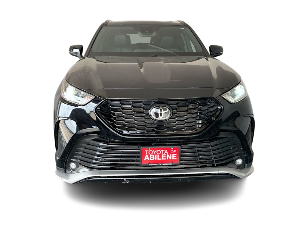 Thumbnail: 2022 Toyota Highlander - 6
