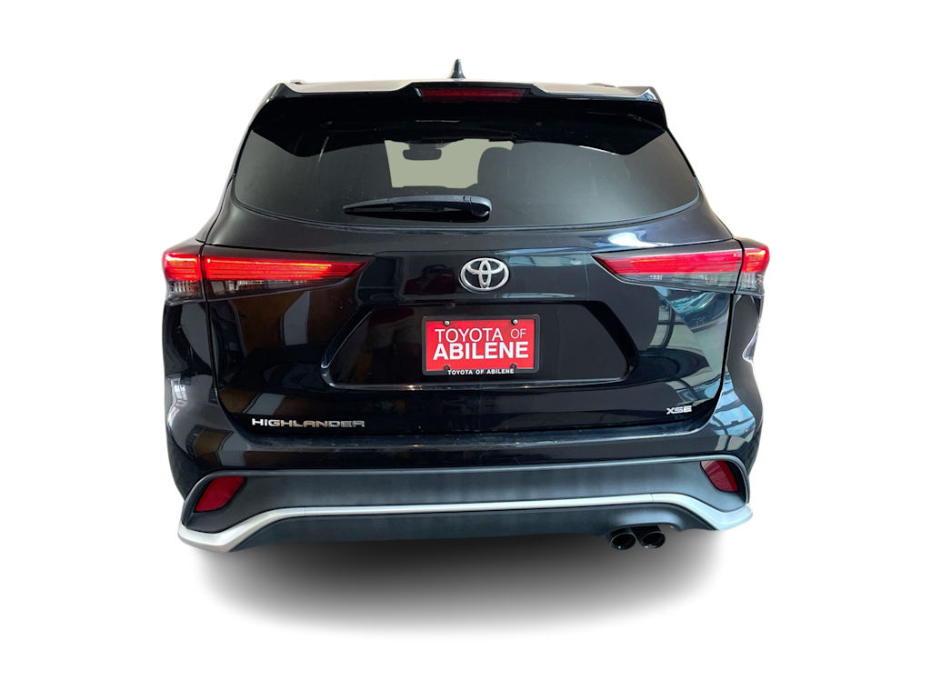 Thumbnail: 2022 Toyota Highlander - 5