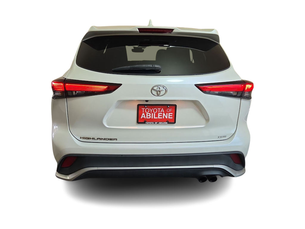 Thumbnail: 2021 Toyota Highlander - 5
