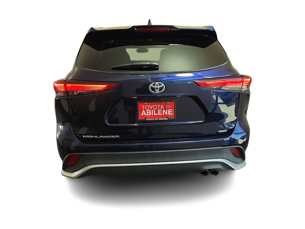 Thumbnail: 2021 Toyota Highlander - 5