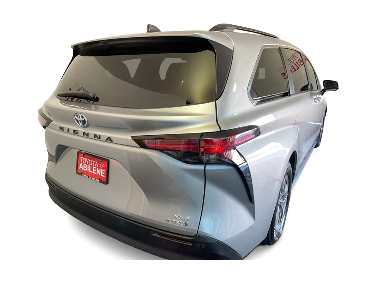 2021 Toyota Sienna XLE 20