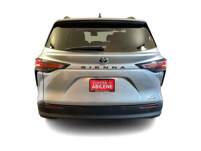 2021 Toyota Sienna XLE 5