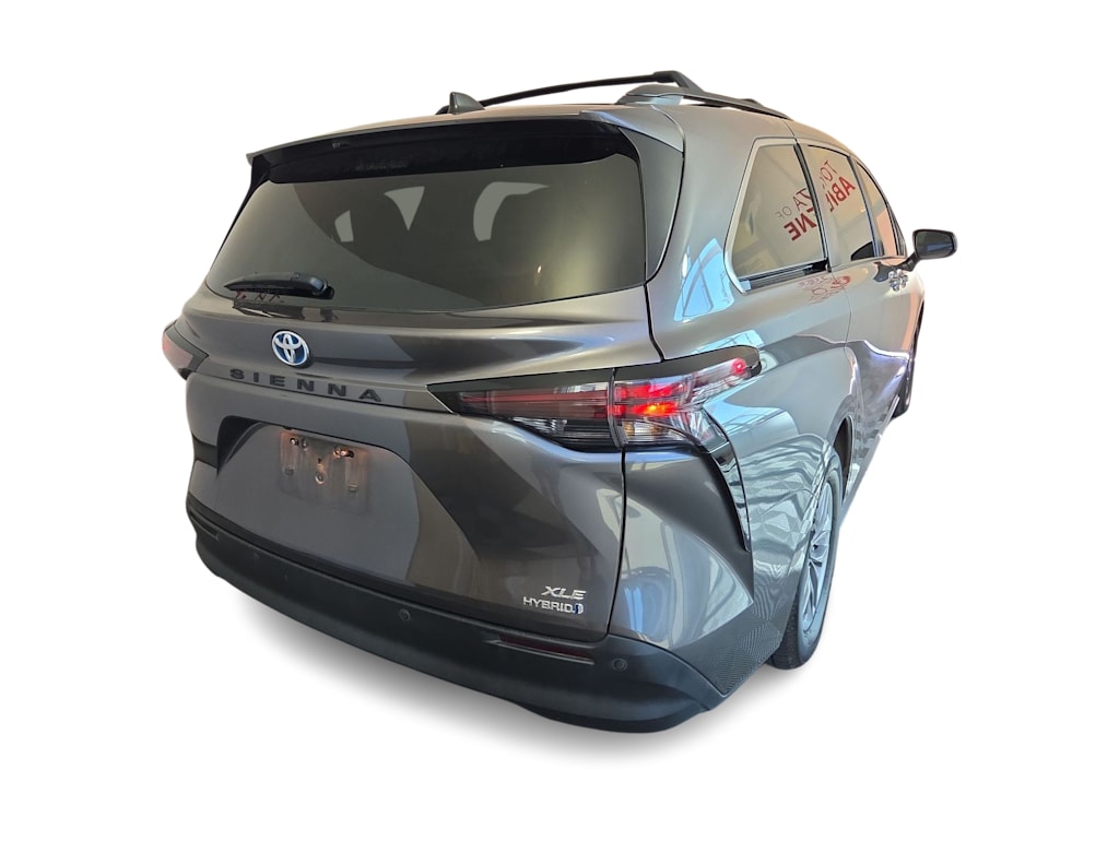 Thumbnail: 2023 Toyota Sienna - 20