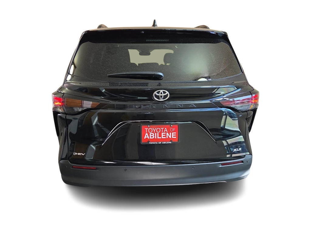 Thumbnail: 2026 Toyota Sienna - 5