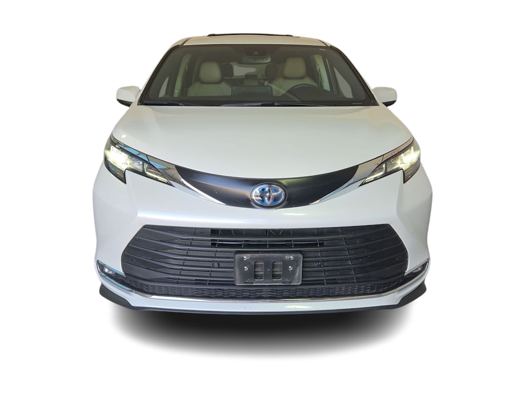 Thumbnail: 2022 Toyota Sienna - 6