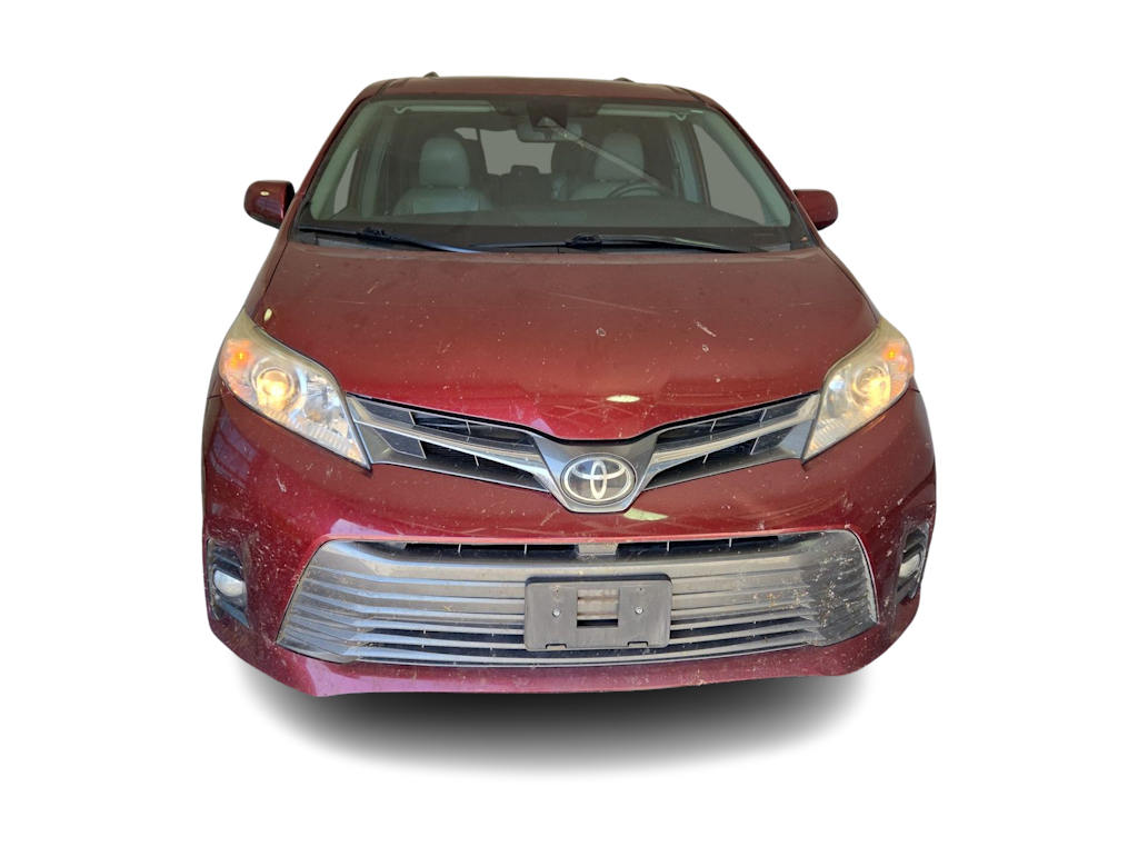 Thumbnail: 2018 Toyota Sienna - 6