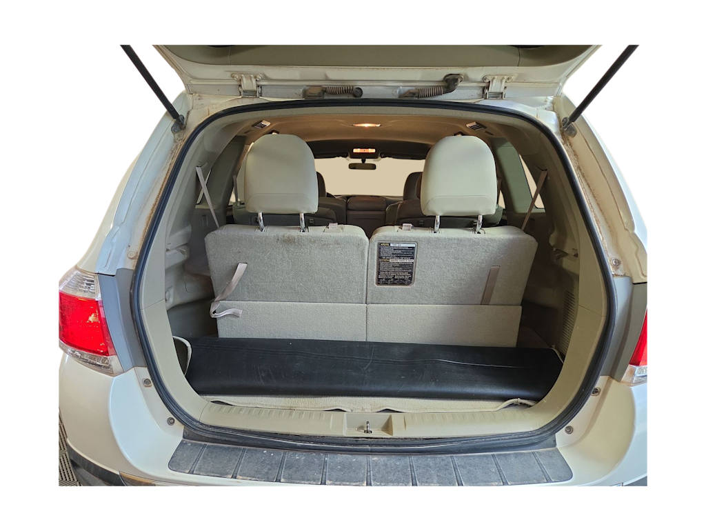 Thumbnail: 2011 Toyota Highlander - 16
