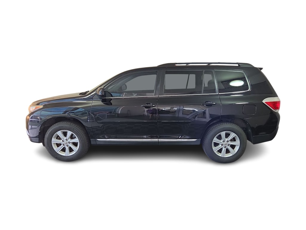 Thumbnail: 2012 Toyota Highlander - 3