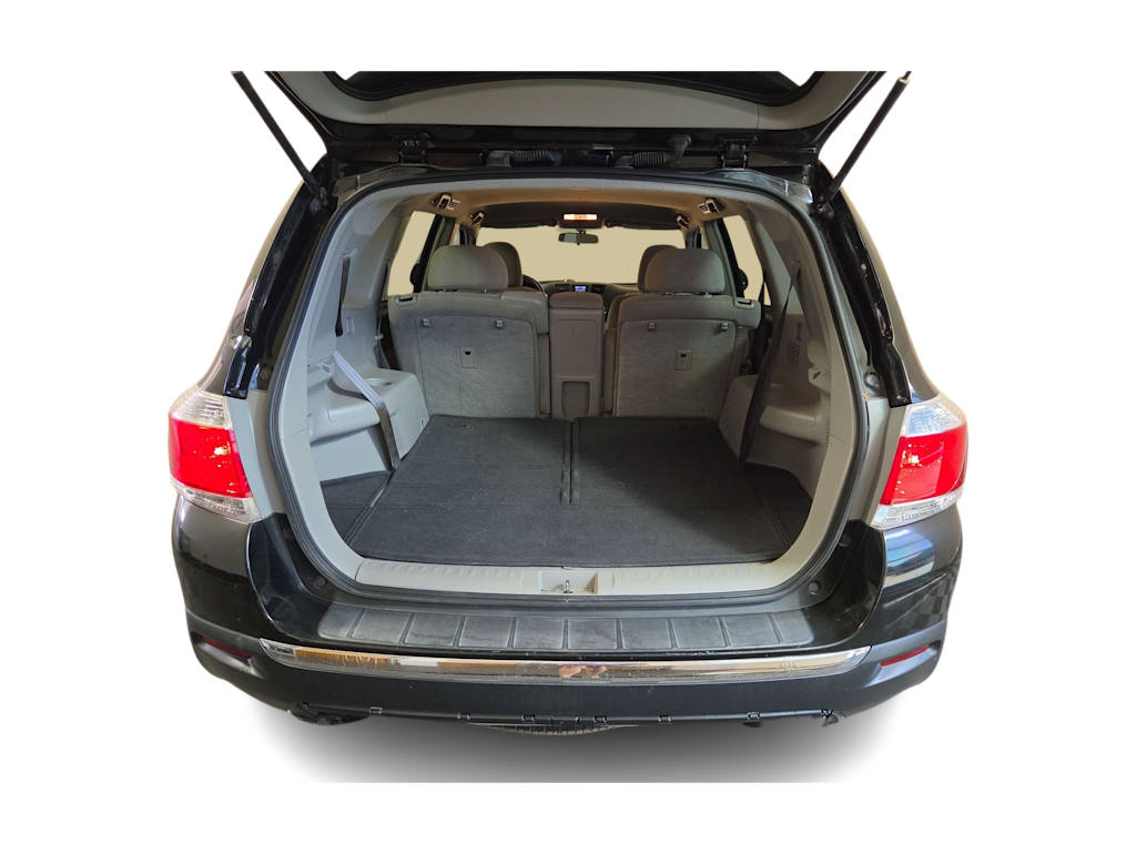 Thumbnail: 2012 Toyota Highlander - 14