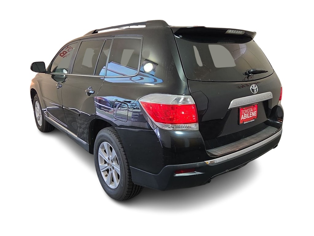 Thumbnail: 2012 Toyota Highlander - 4