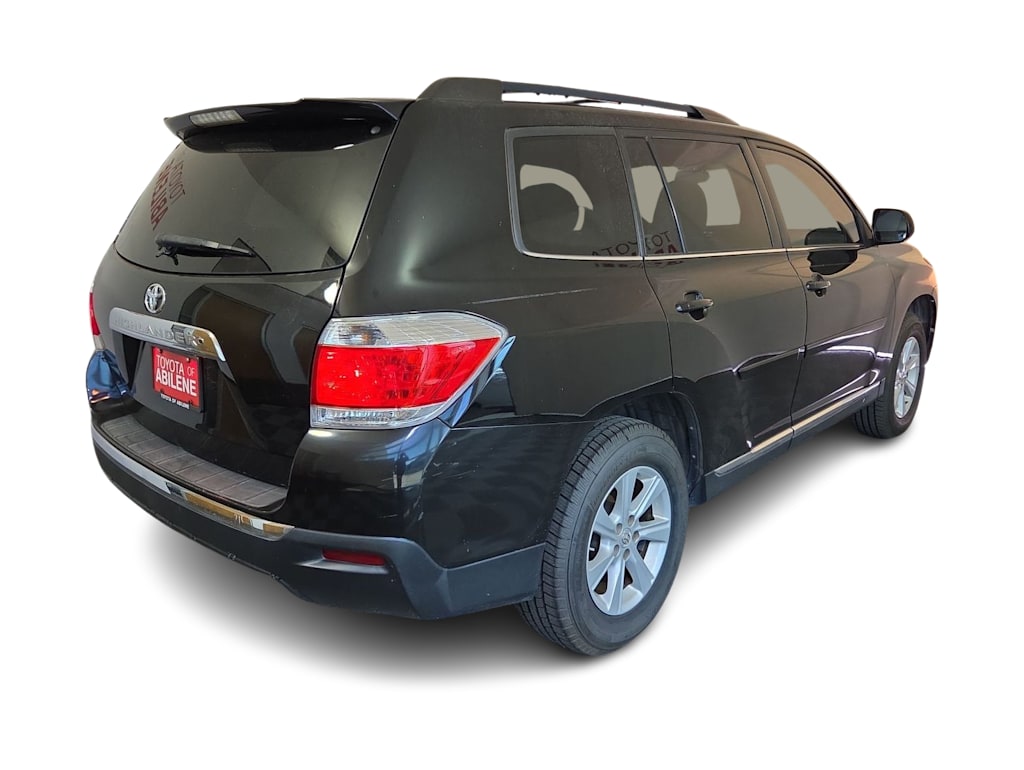 Thumbnail: 2012 Toyota Highlander - 17