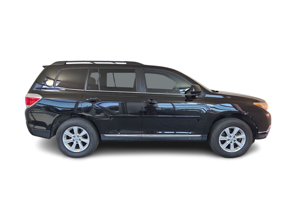 Thumbnail: 2012 Toyota Highlander - 18