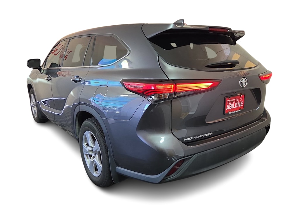 Thumbnail: 2020 Toyota Highlander - 4
