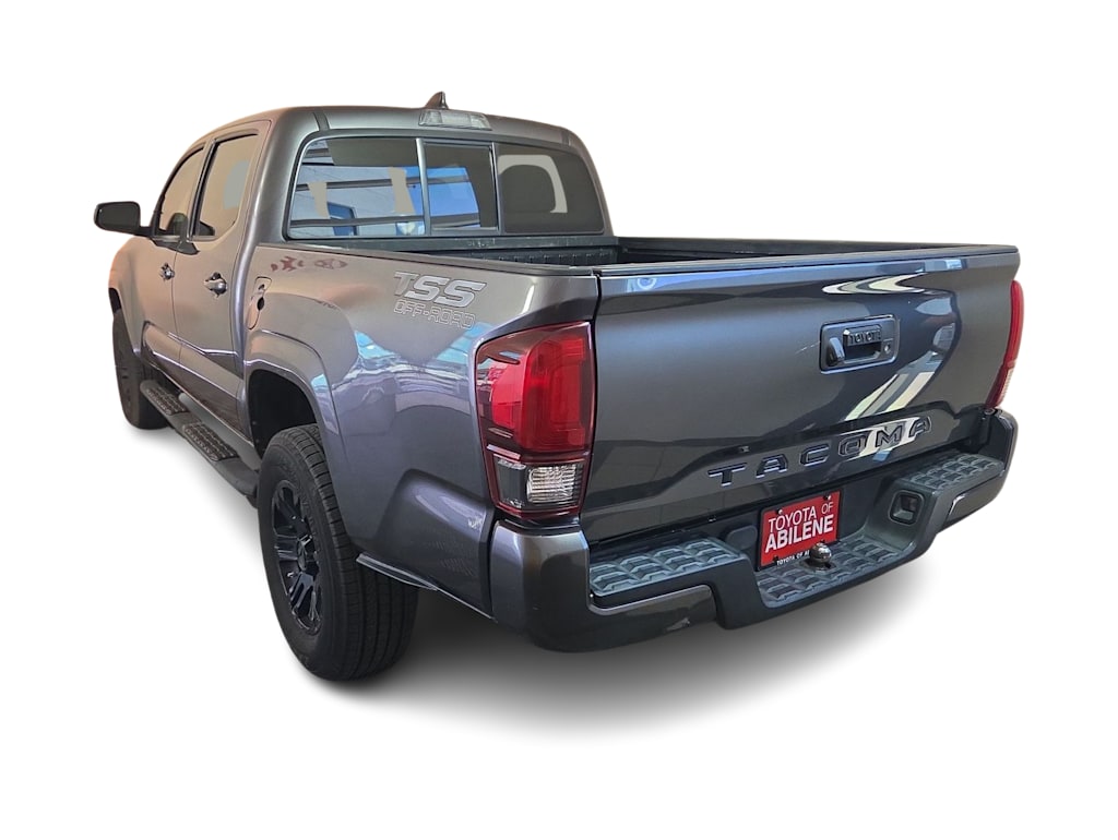 Thumbnail: 2020 Toyota Tacoma - 4