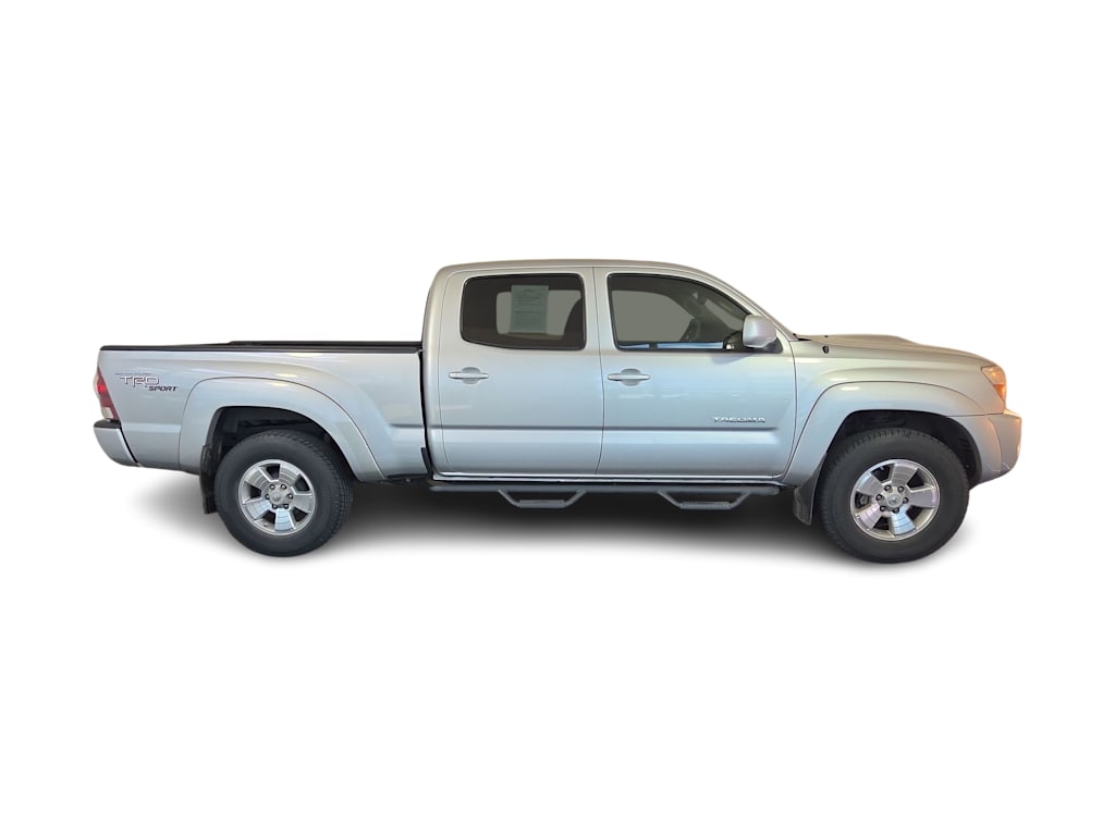 Thumbnail: 2011 Toyota Tacoma - 20