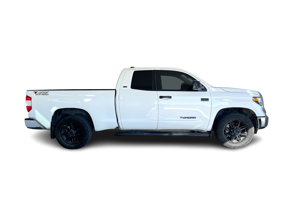 Thumbnail: 2020 Toyota Tundra - 20