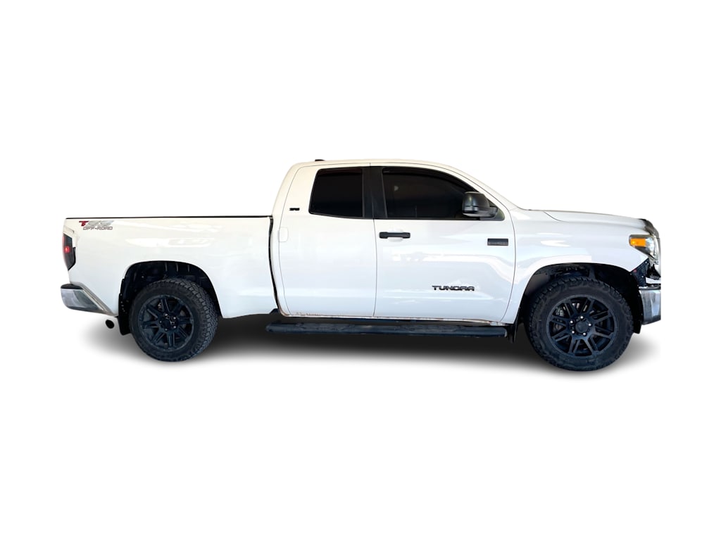 Thumbnail: 2020 Toyota Tundra - 20