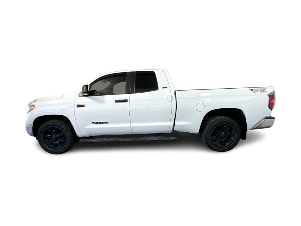 Thumbnail: 2020 Toyota Tundra - 3