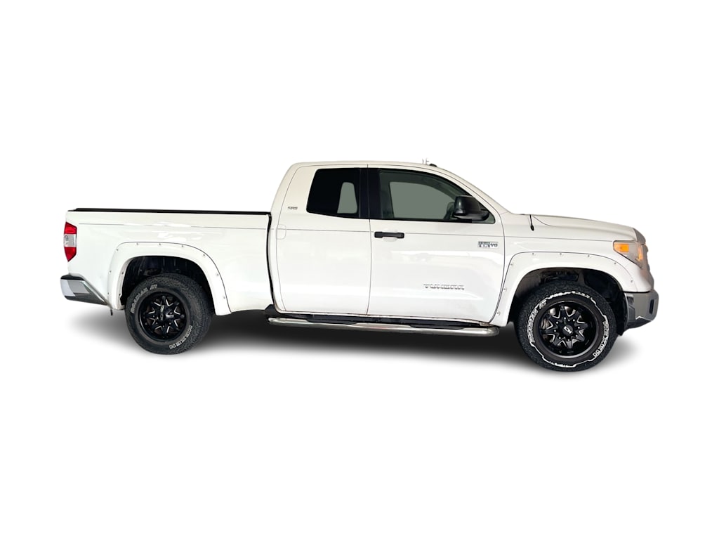 Thumbnail: 2016 Toyota Tundra - 20