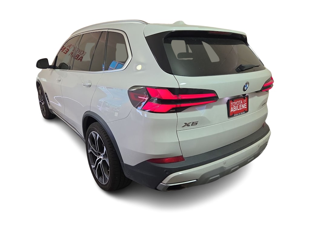 Thumbnail: 2024 BMW X5 - 4