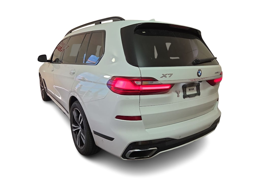 Thumbnail: 2021 BMW X7 - 4