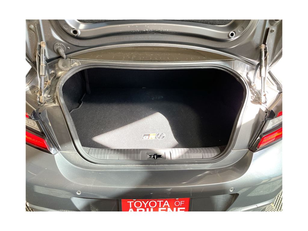 Thumbnail: 2023 Toyota GR86 - 17