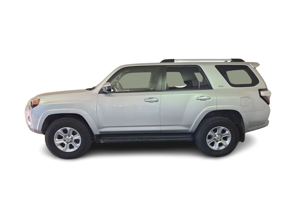 Thumbnail: 2019 Toyota 4Runner - 3