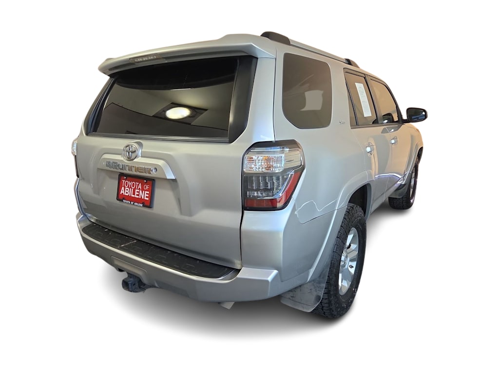 Thumbnail: 2021 Toyota 4Runner - 20