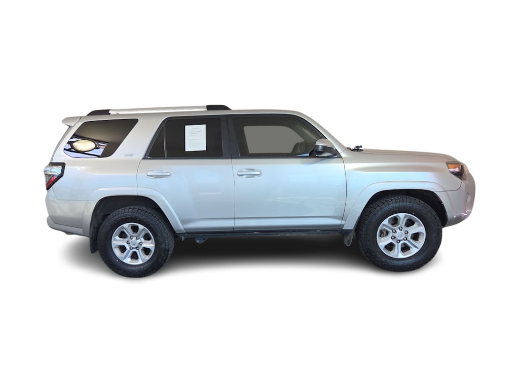 Thumbnail: 2021 Toyota 4Runner - 21