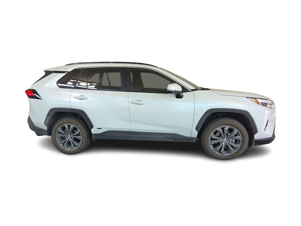 Thumbnail: 2025 Toyota RAV4 - 20