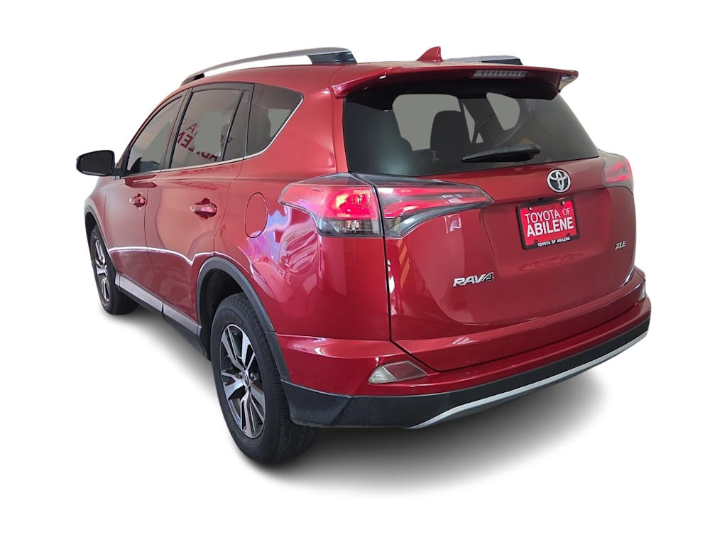 Thumbnail: 2017 Toyota RAV4 - 4