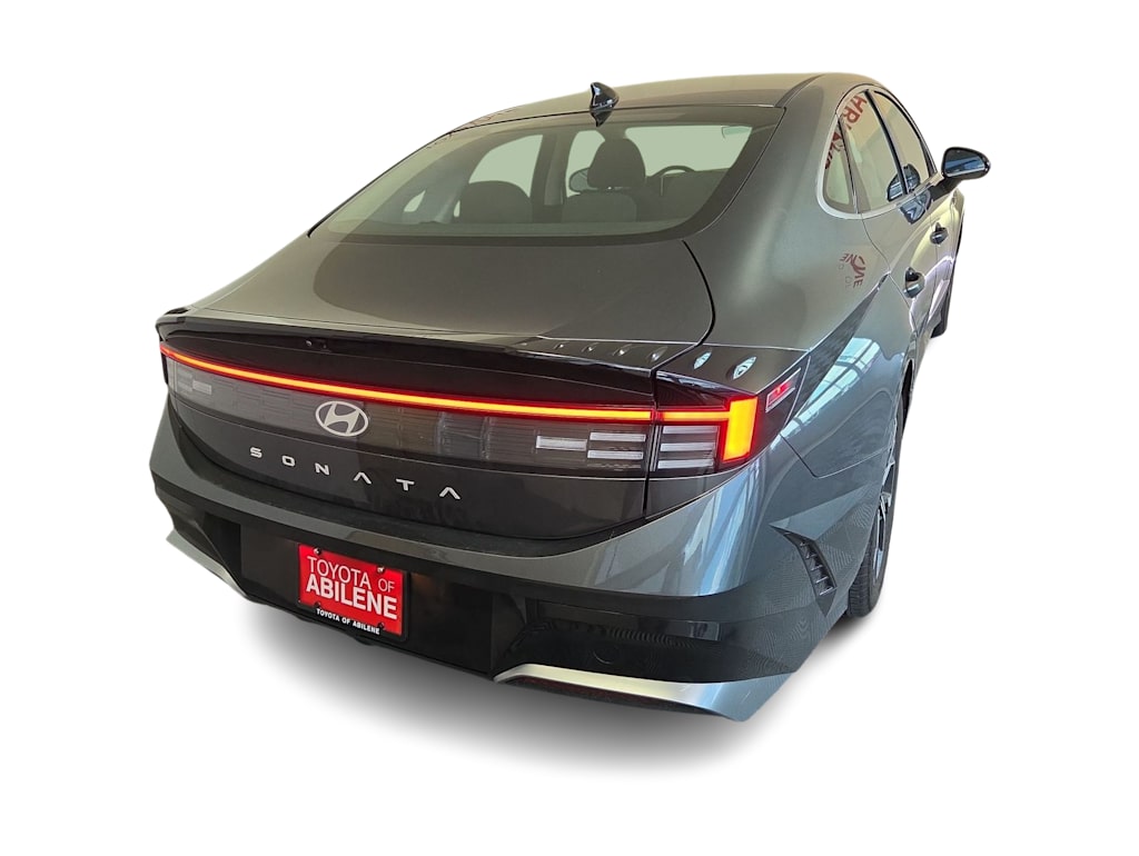 Thumbnail: 2024 Hyundai Sonata - 17